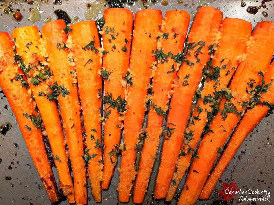 Parmesan roasted carrots