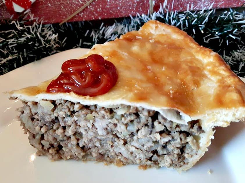 Tourtiere (French Canadian Meat Pie) • Little Nomads Recipes
