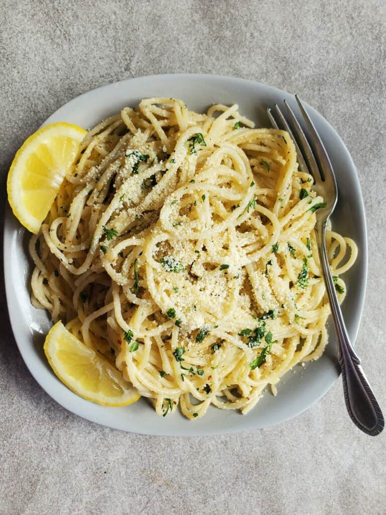 Lemon Parmesan Garlic Spaghetti