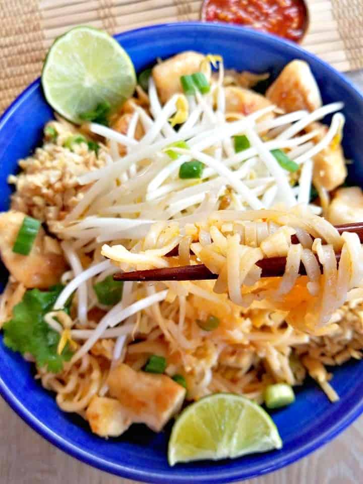 Spicy Chicken Pad Thai Recipe