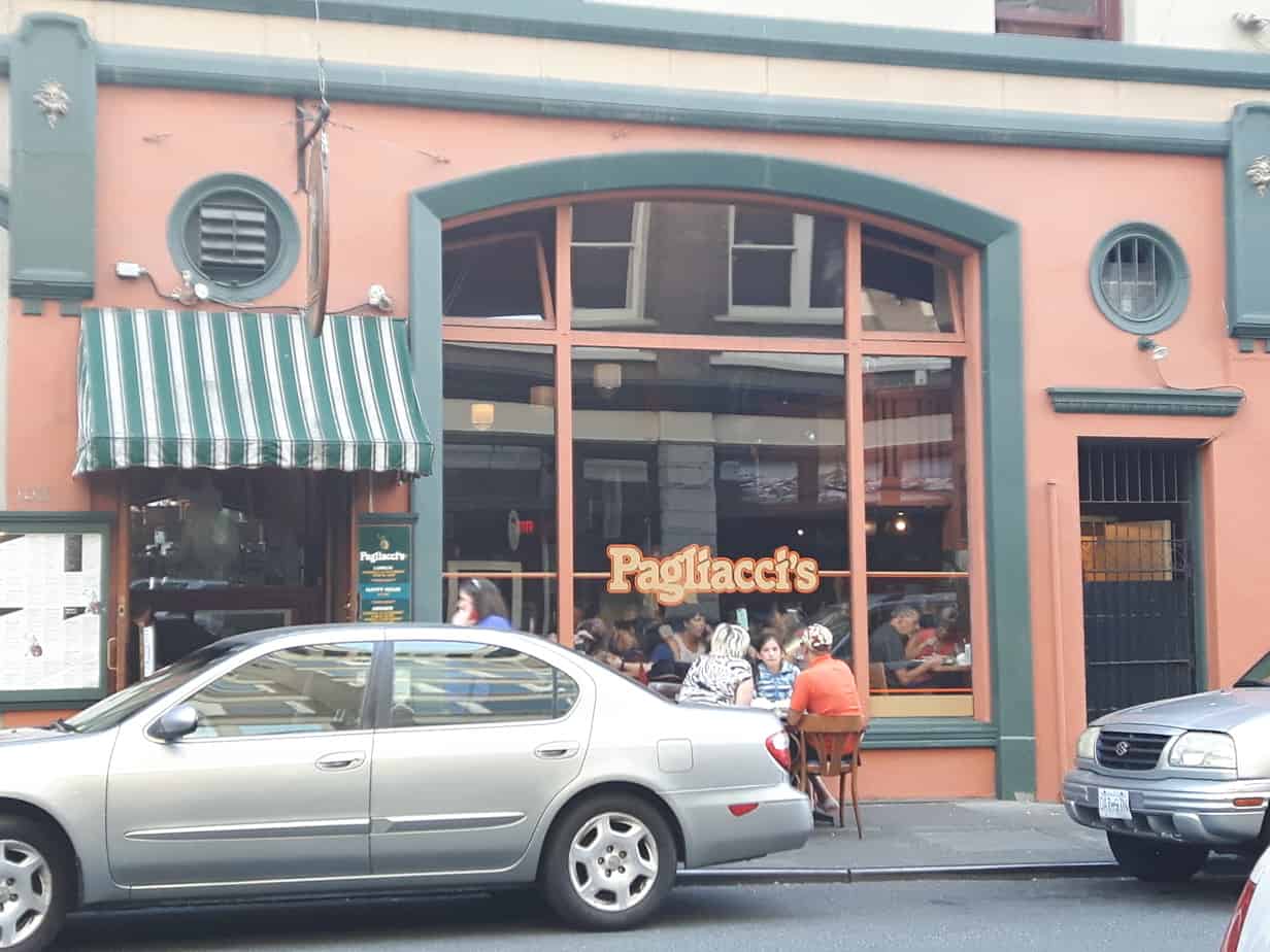 Pagliacci's in downtown Victoria Restaurant Review