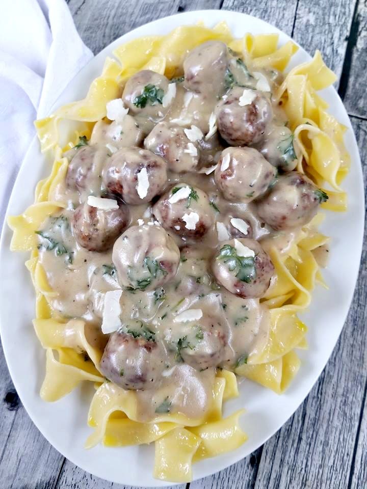 Simple Swedish Meatballs