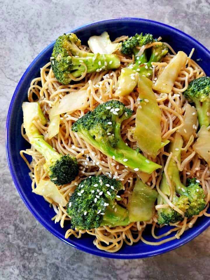 Broccoli Chow Mein 