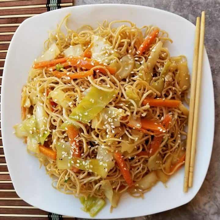 Simple Chow Mein Recipe on a white plate