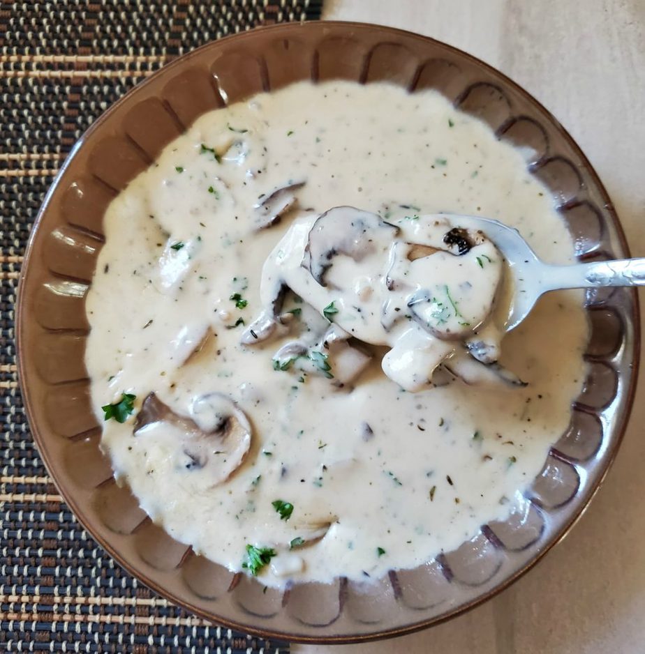 Simple Mushroom Soup