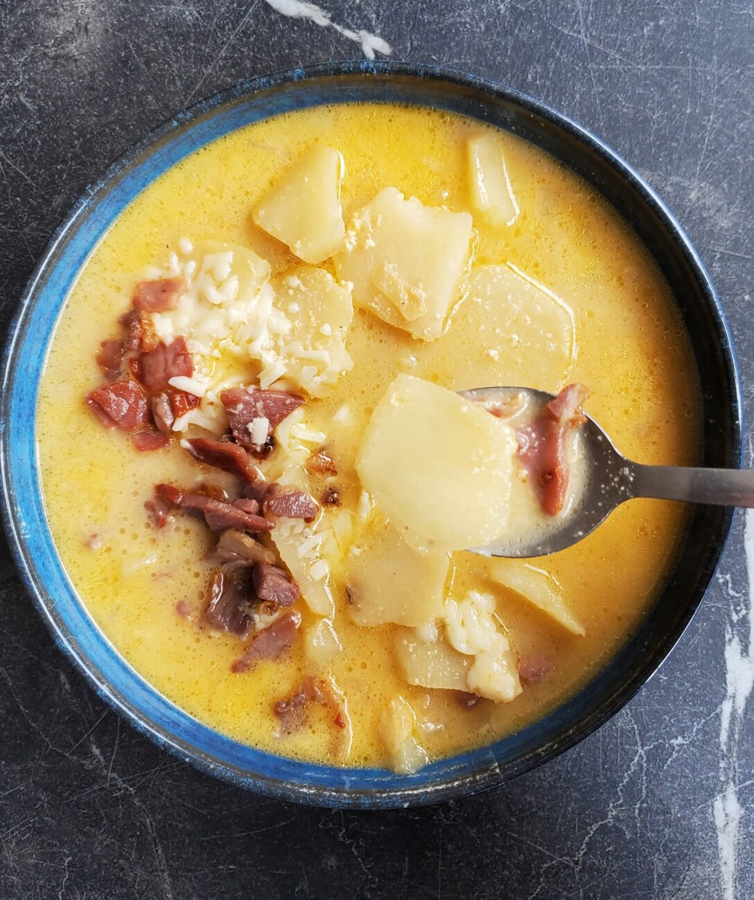 Easy 4 ingredient Potato Soup