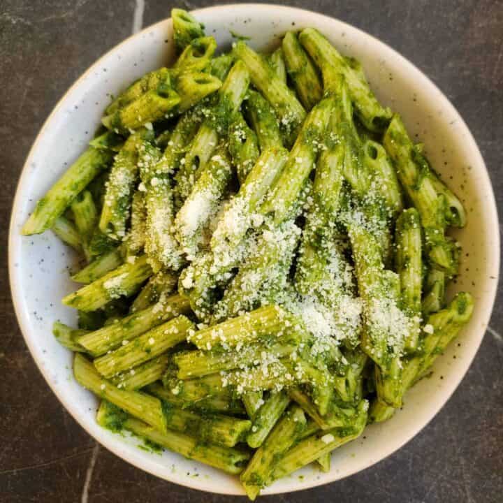 Pasta with Green Sauce