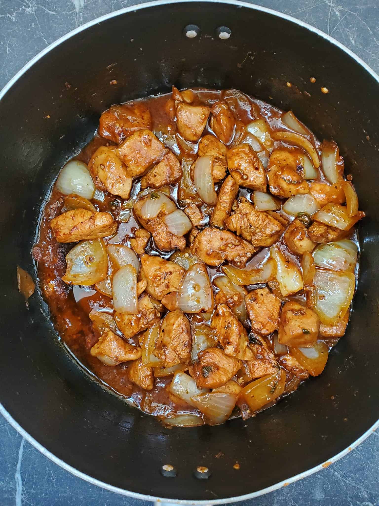 Pakistani Chicken Karahi (Kadai Curry) 