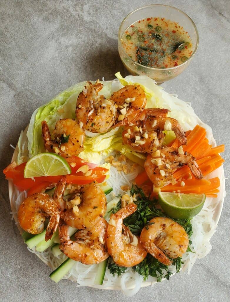 Vietnamese Salad Vermicelli with Shrimp