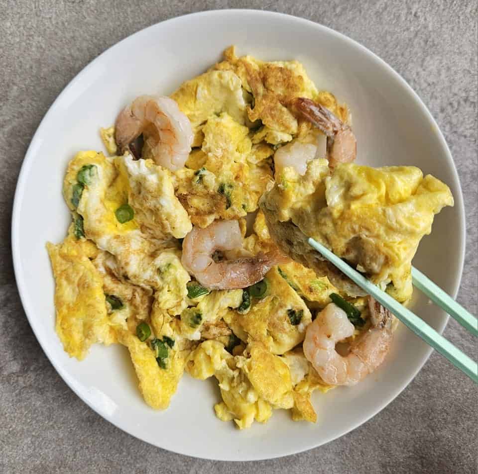 Fluffy Chinese Scrambled Eggs with Shrimp